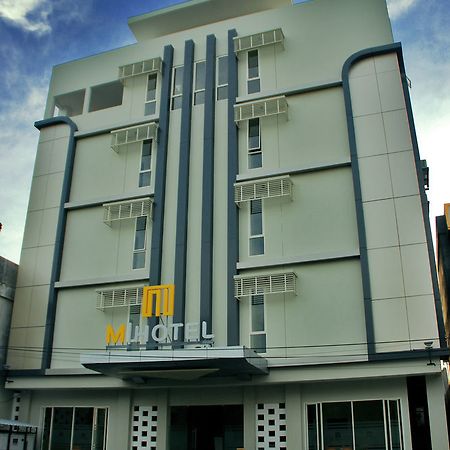 M Hotel Матарам Екстер'єр фото