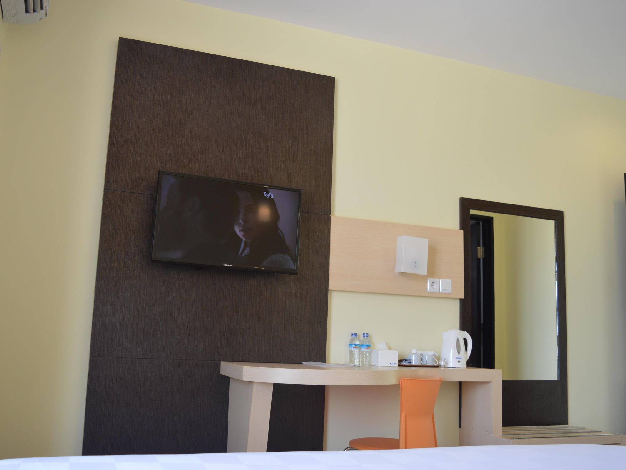 M Hotel Матарам Екстер'єр фото